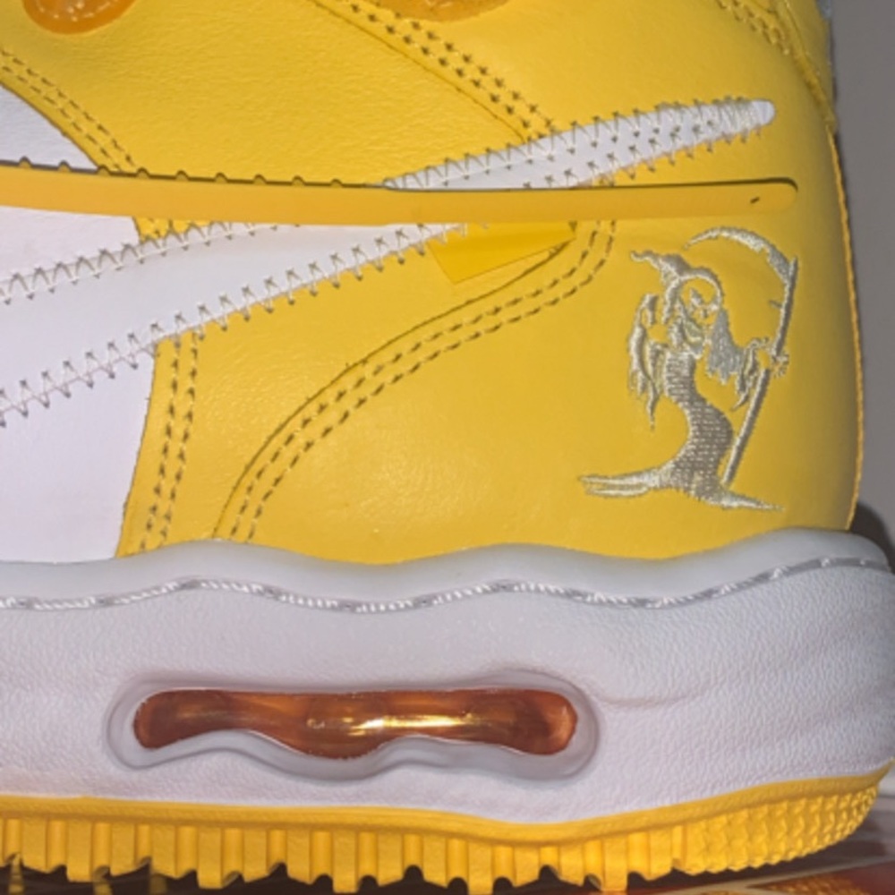 COPY - Nike Air Force One MID SP OFF WHITE varsity maze